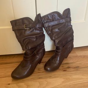 Nine West boots size 91/2 M